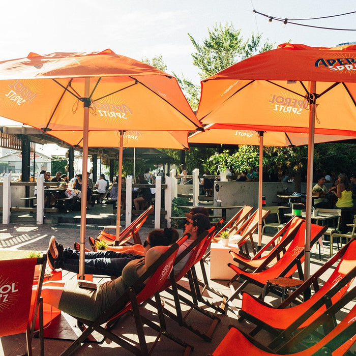 Summer Branding That Stands Out: Umbrellas and Tents for Cafés and Events